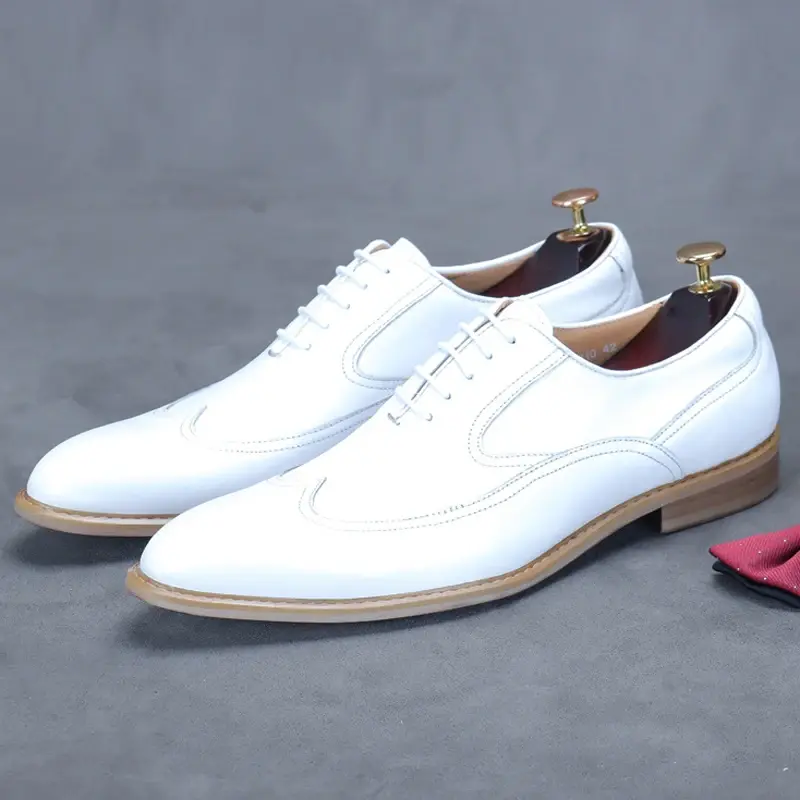Thumbnail: White Leather Shoes