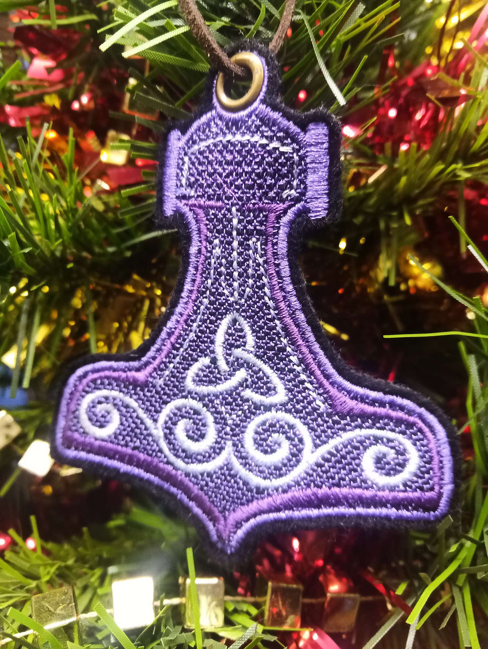 Thumbnail: 1 x Thor's hammer tree ornament