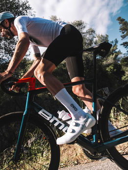 Les piliers de la performance en cyclisme : comprendre ce qui fait vraiment la différence 🏆