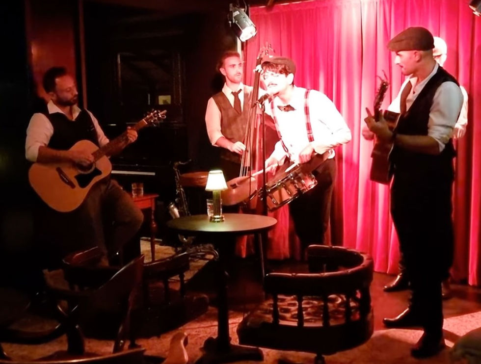 Speakeasy Bar Secret Bar auf der MSC World Europa Live Band