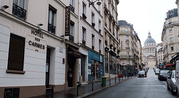 facade hotel des carmes