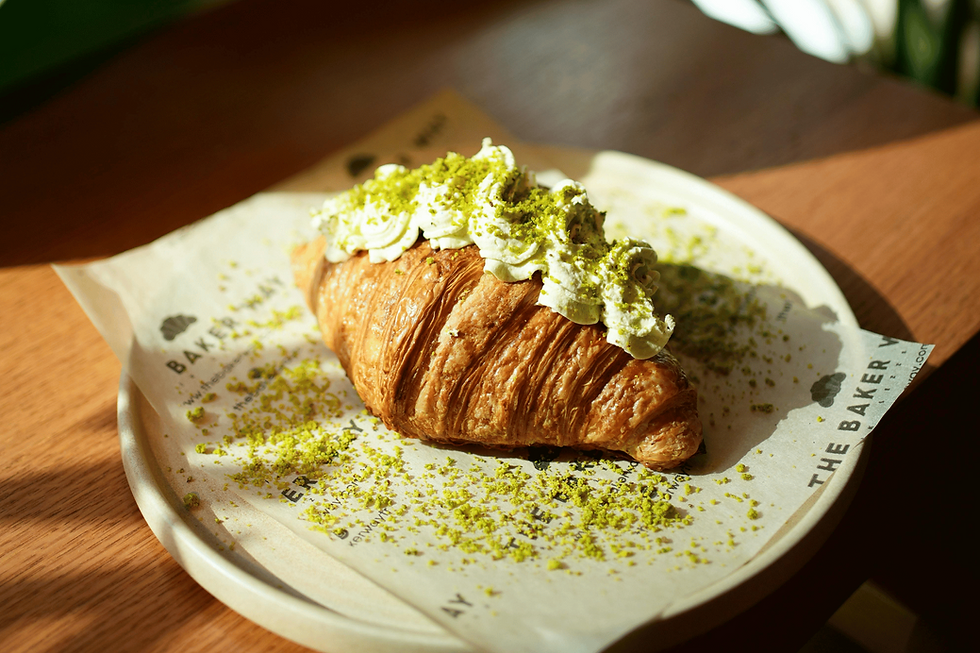 pistachio croissant