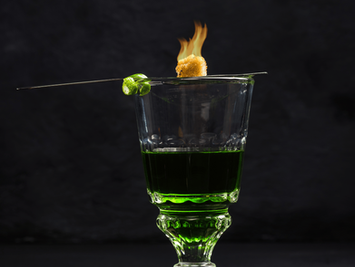 This Paris Bar Lets You Enjoy Absinthe from the Comfort of a Bathtub