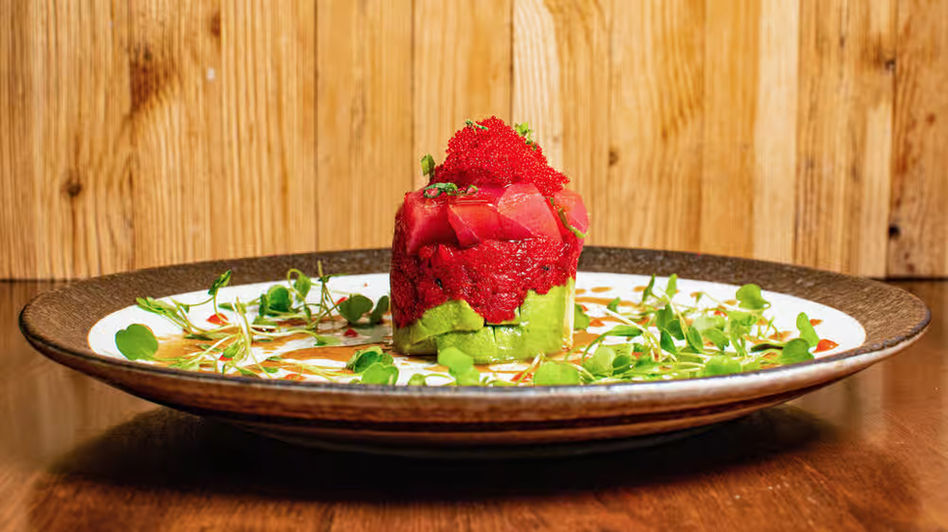 22ICHIUMI 22 Ahi Tartar.jpg