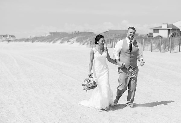 Wedding Photographer Wilmington NC | North Carolina Wedding Pohtographer | Destination Wedding Photographer | Elopement Photographer | Photograper North Carolina | East Coast Wedding Photographer | Wrightsville Beach Weddings | Wilmington NC Wedding Photographer