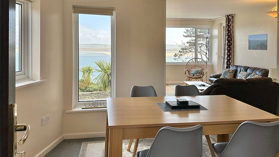 Aberdovey Hillside Village - Otter view from entrance - Dining Lounge