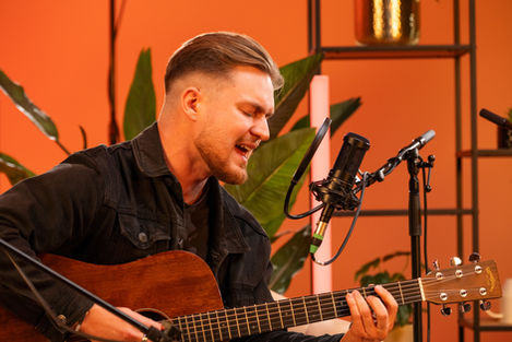 A live sound performance recording in the Studio, talent