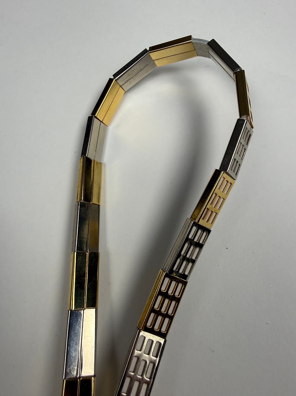 Thumbnail: Vintage Mixed Metal Belt - Gold / Silver