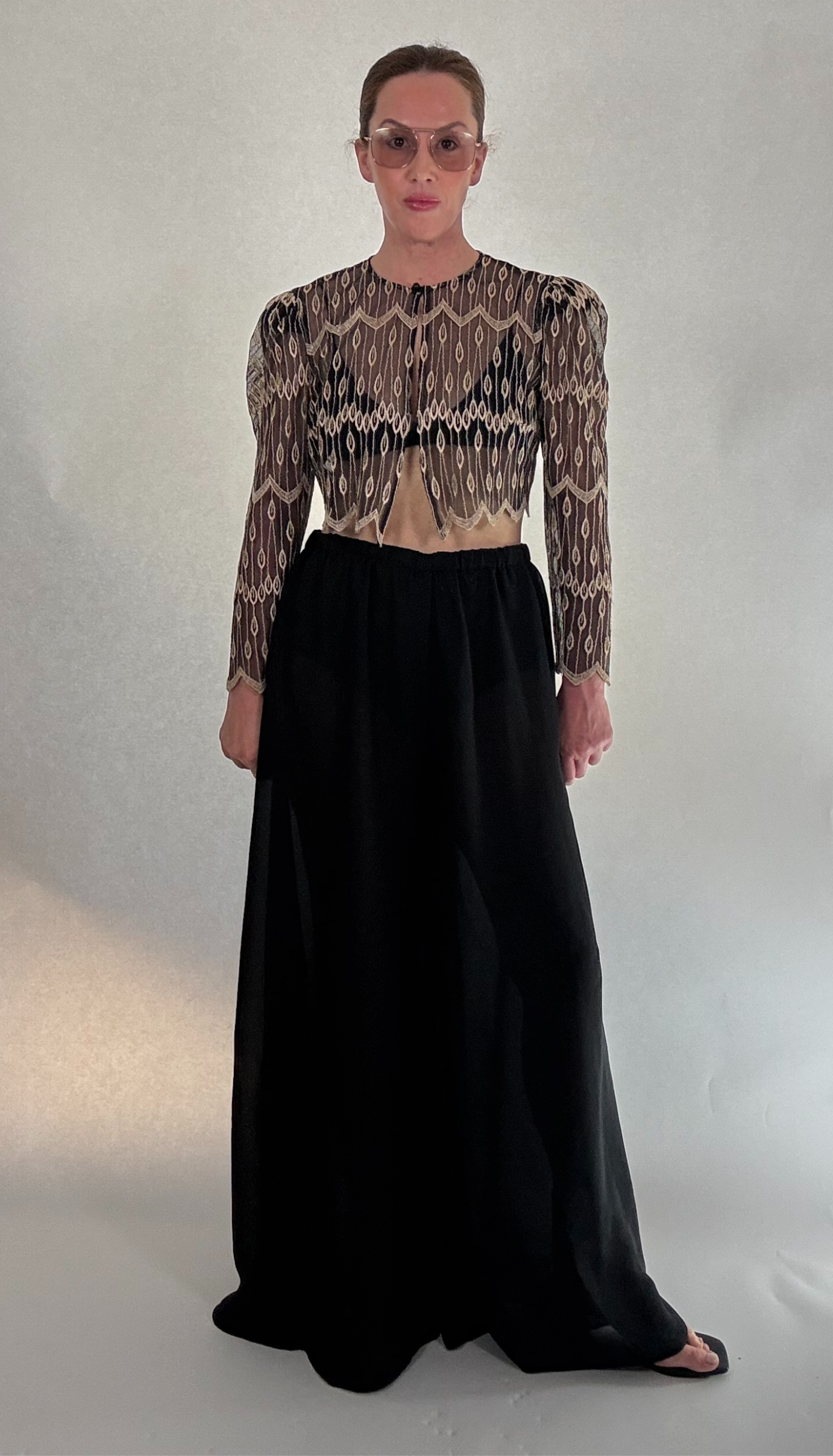 Vintage Crop Lace Blouse - Black / Gold