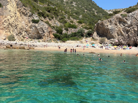 Passeio de Barco Privado em Sesimbra – Guia Completo para Experiências Exclusivas no Mar