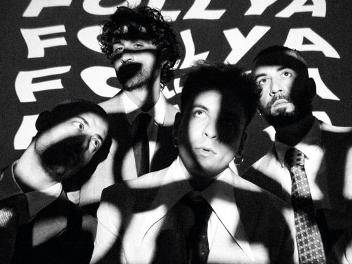 È in arrivo "Follya", il primo omonimo album. "Ami/Odi" è il nuovo singolo