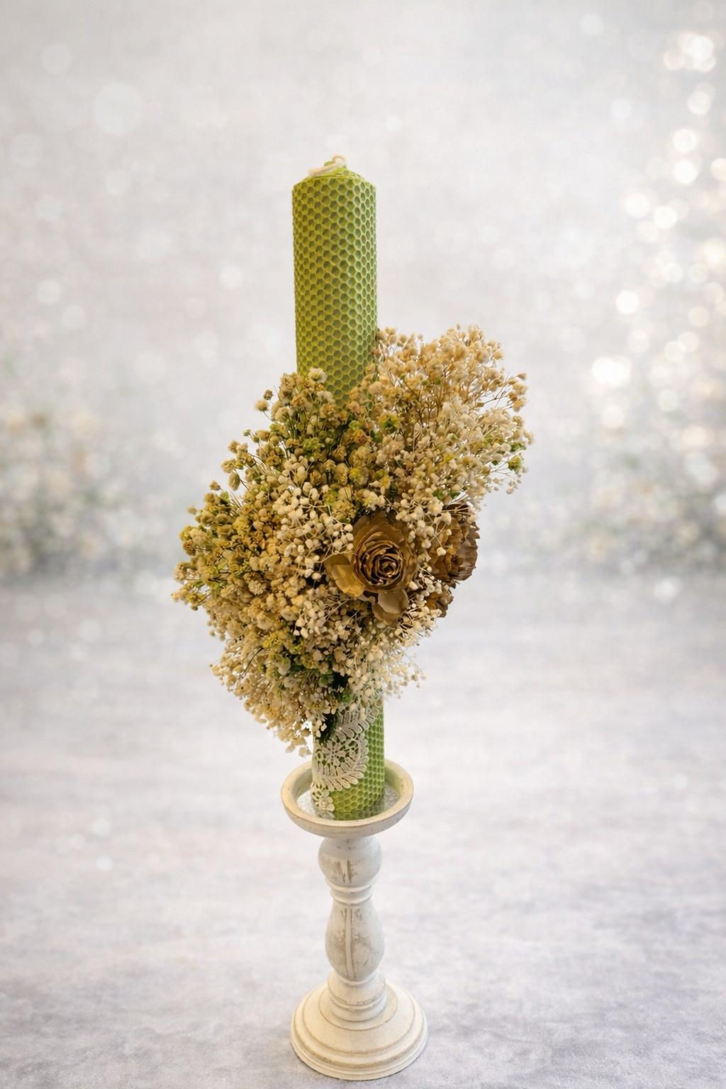 Lumânare de botez personalizată cu flori criogenate