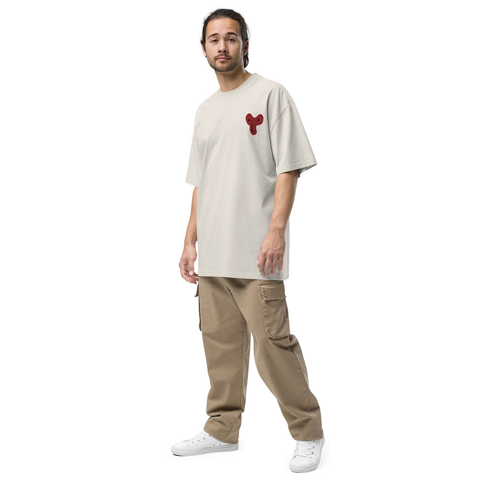 ภาพขนาดย่อ: Oversized faded t-shirt