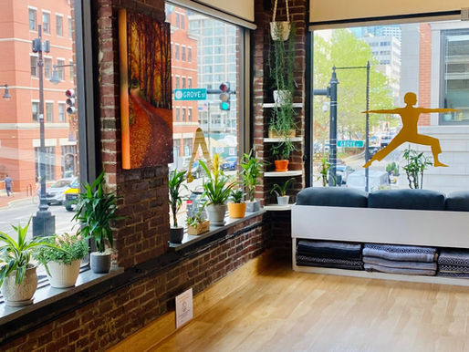 Heated yoga class in Boston