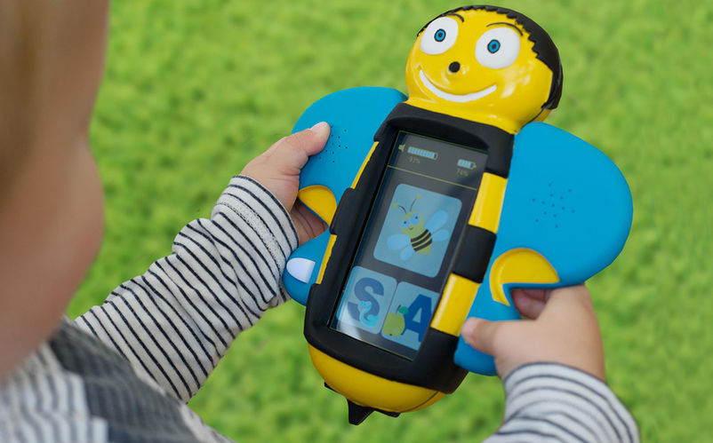 Dreembee connected smart toy for children