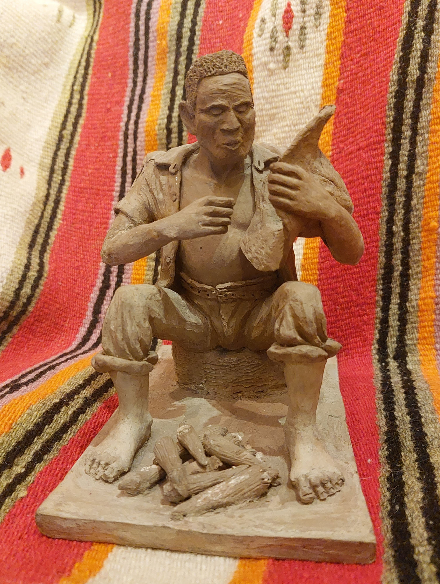 Teofilio-Neves-Artist-Goiana-Pernambuco-Brazil-Clay-Figure