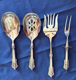 4 pc Wallace Baroque Serving Pieces