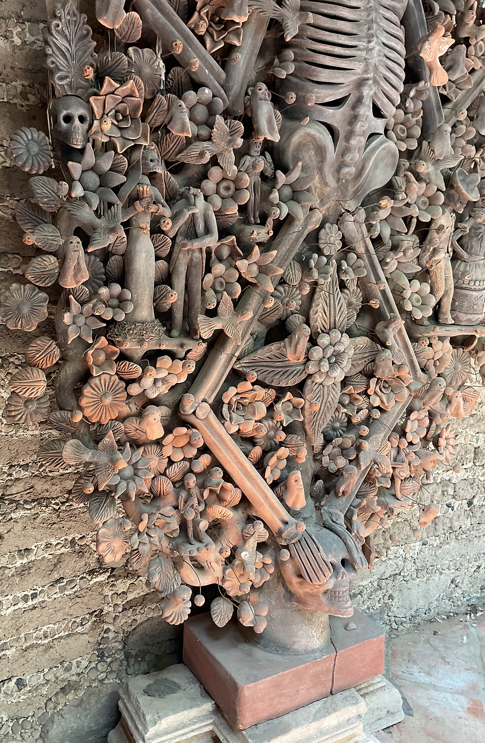 Miniatura: Vintage Metepec Dia de los Muertos Altar 80" tall
