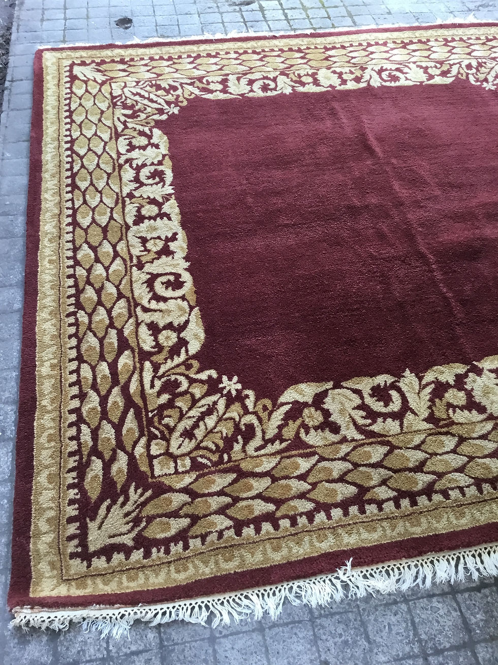 Miniatura: Machine-Rug-Made-in-India-91"-by-91"