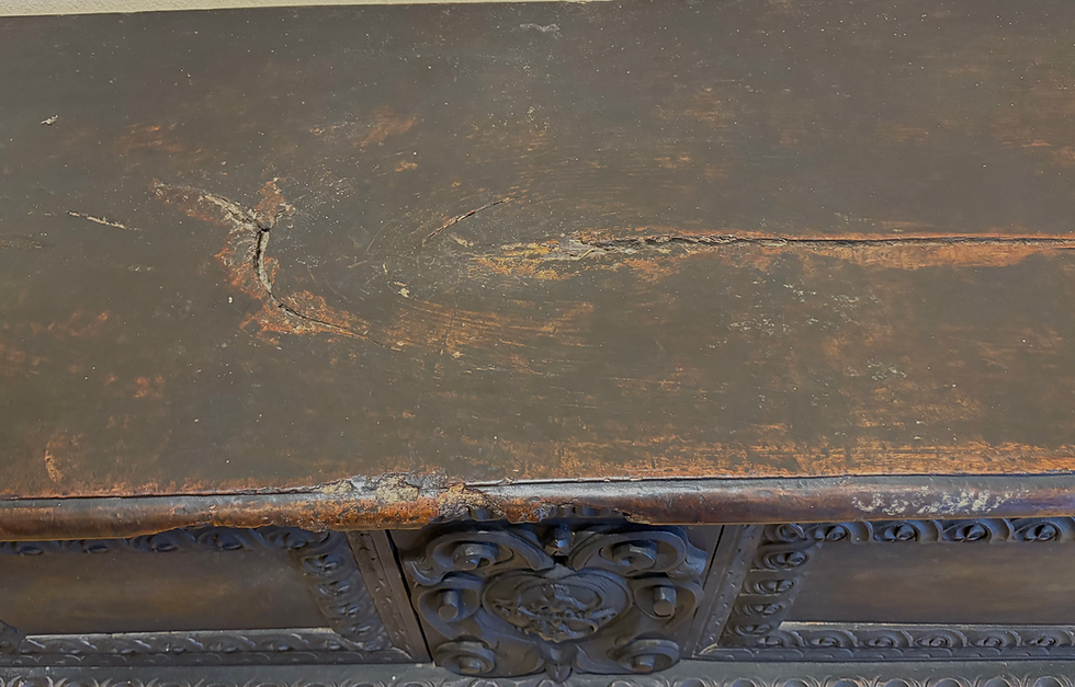 Thumbnail: 16-17th-C-Italian-Arcón-Florentino