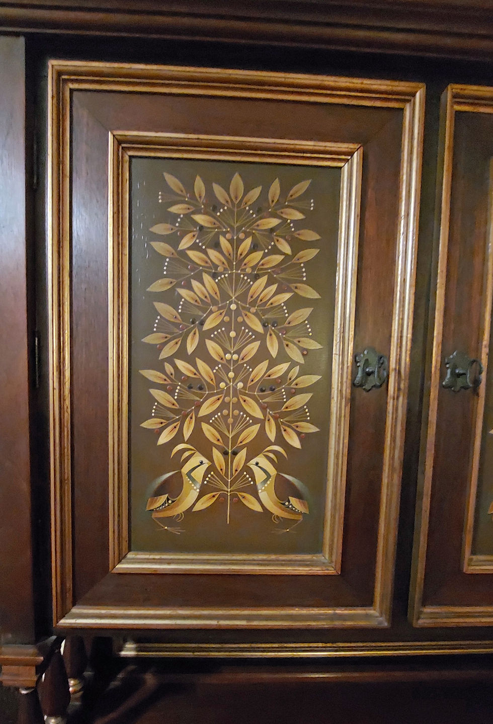 Thumbnail: Rangel-Hidalgo-Cupboard-Comala-Colima