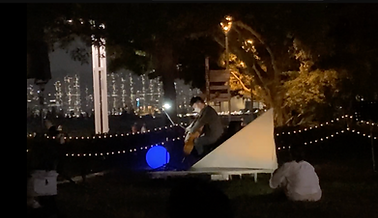 Cellist on sundial.png