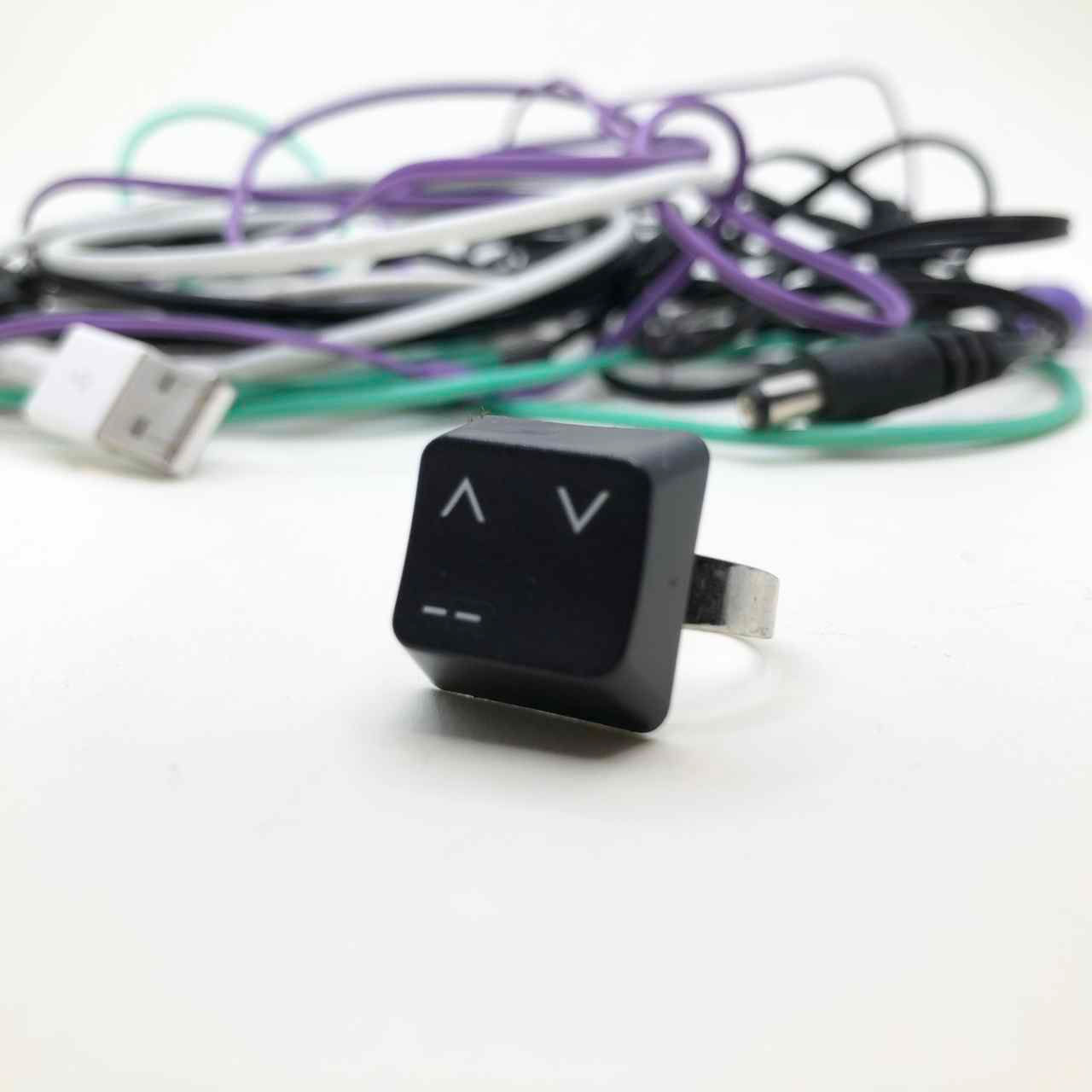 PC-Tastatur-Ring schwarz: Asia Smiley