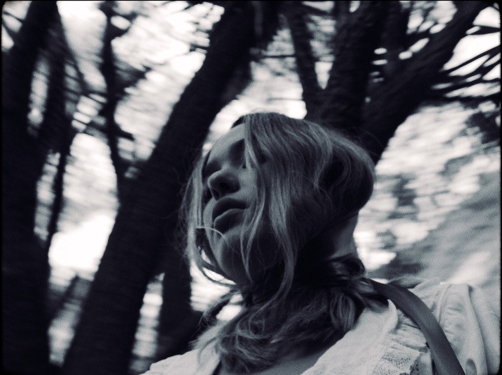 Still de "HELENA"