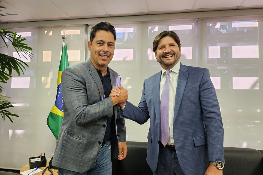 Deputado Federal Marcio Alvino e deputado estadual André do Prado