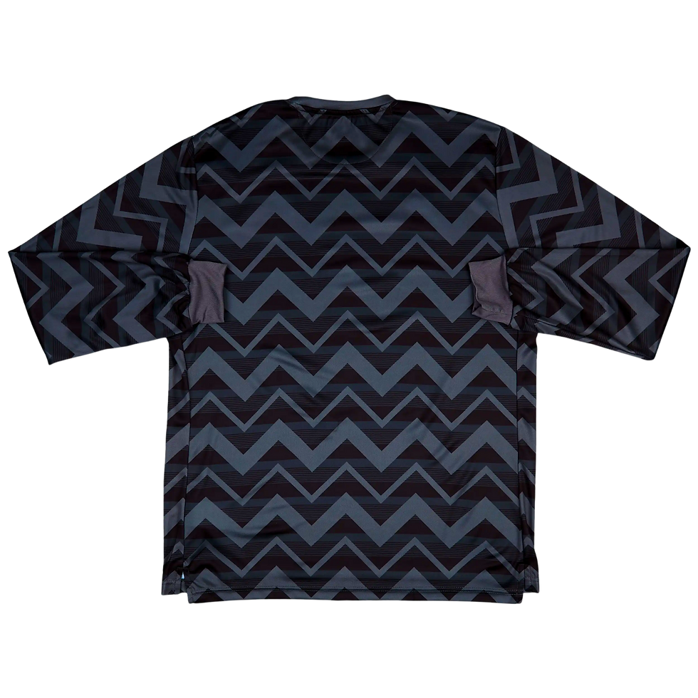 Thumbnail: Queens Park Rangers 2023-24 GK Home