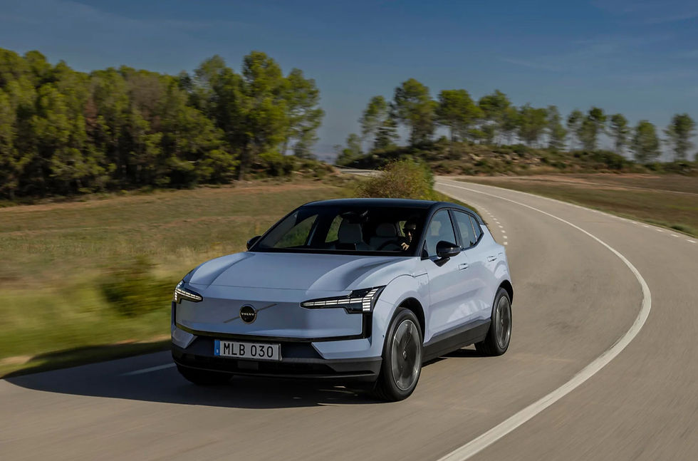 Volvo EX30 auf voylt