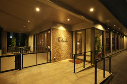 Trattoria La Strada｜山新建装