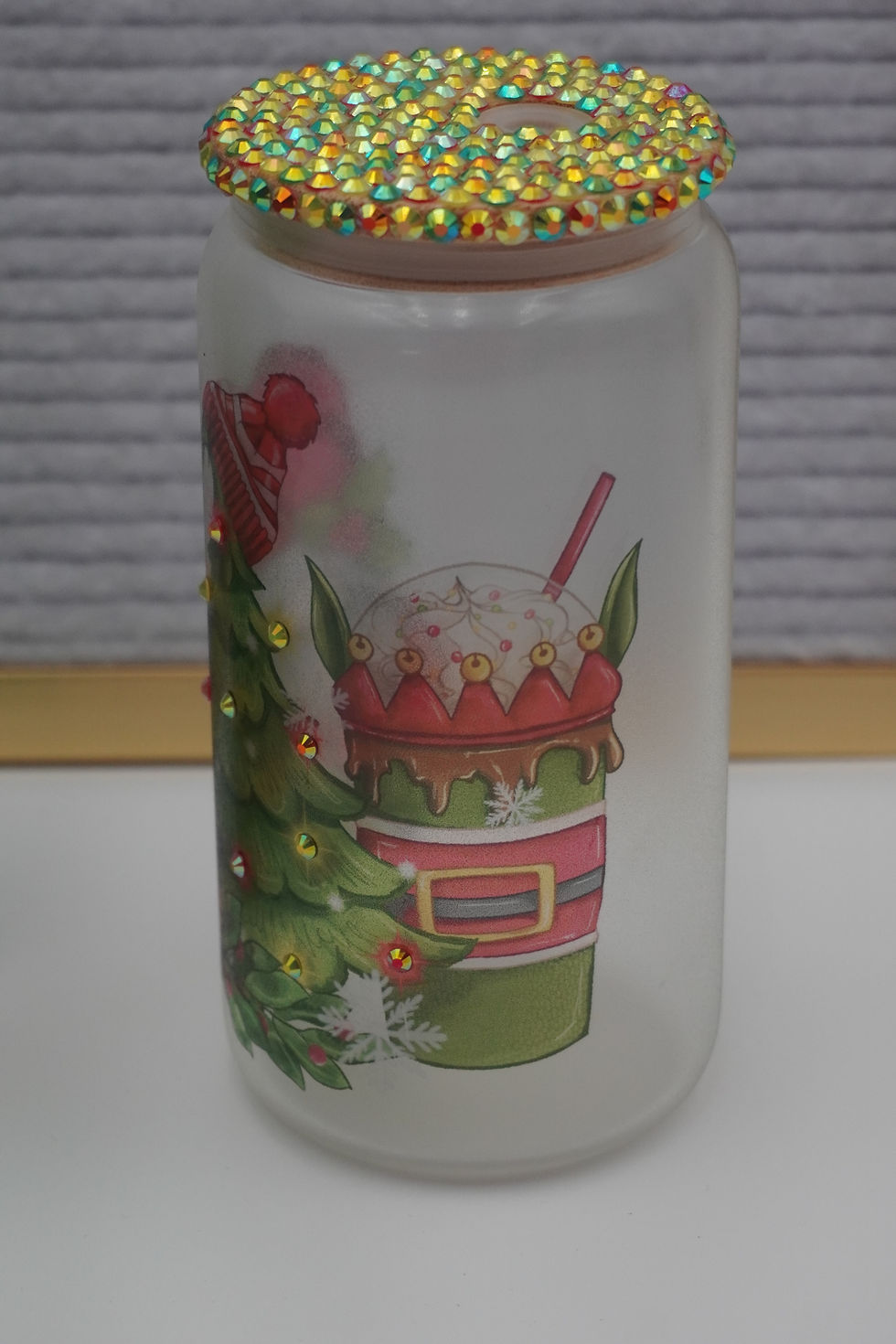 Thumbnail: "A Gnome's Christmas" Glass Tumbler