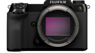 Arriva la GFX100S, una nuova magia targata Fujifilm