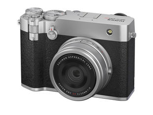 Fujifilm GFX100RF, il test completo