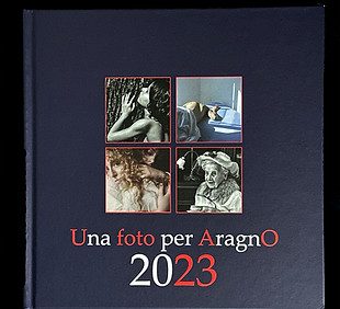 UNA FOTO PER ARAGNO cATALOGO WEB.jpg