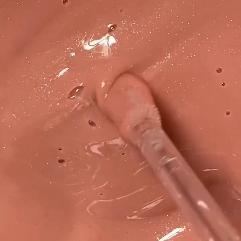 SILKY LIP GLOSS - SO CUTE