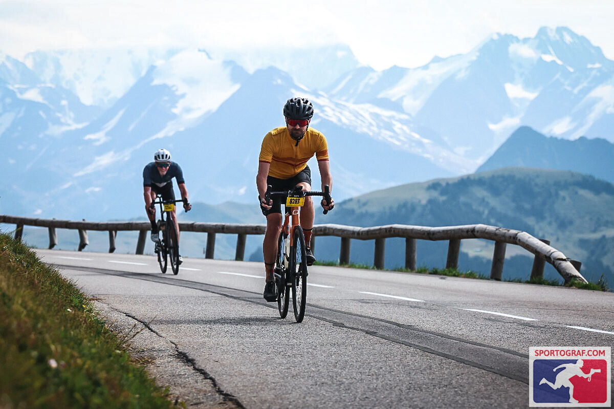 Cycliste équipé de lunettes de sport Passion Vision