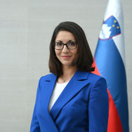 dr. Emilija Stojmenova Duh