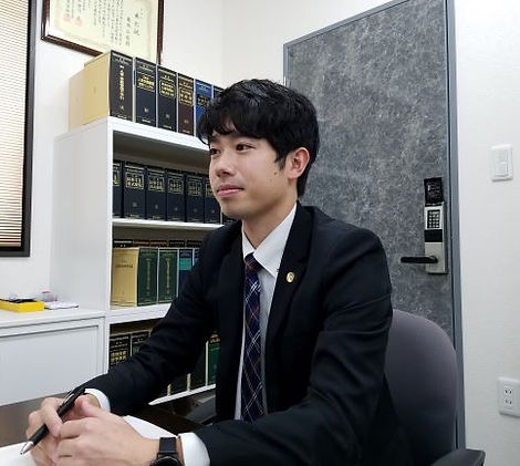 たかはし弁護士②.jpg