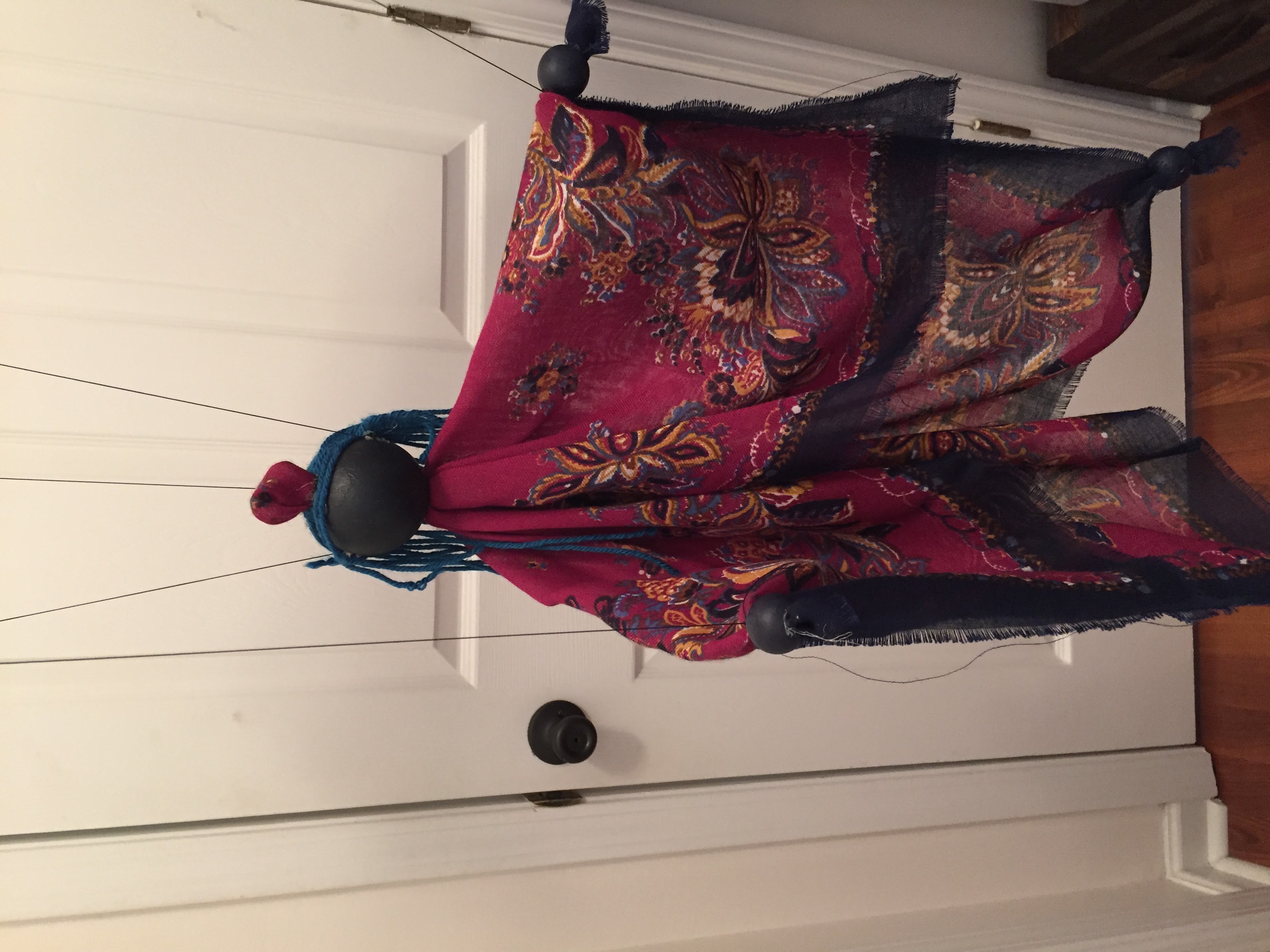 Scarf Marionette