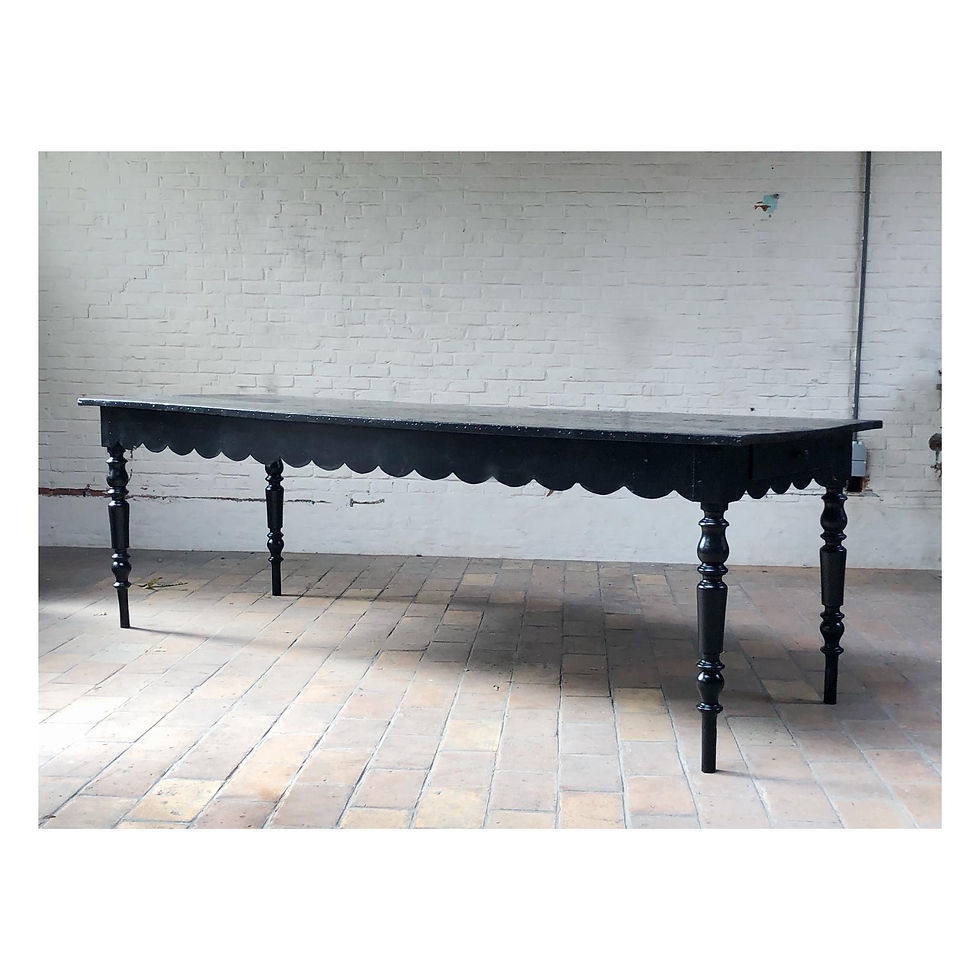 Thumbnail: Scalloped Dining Table 