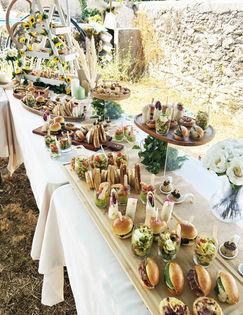 buffet mignardises anniversaire traiteur evenementiel nans les pins