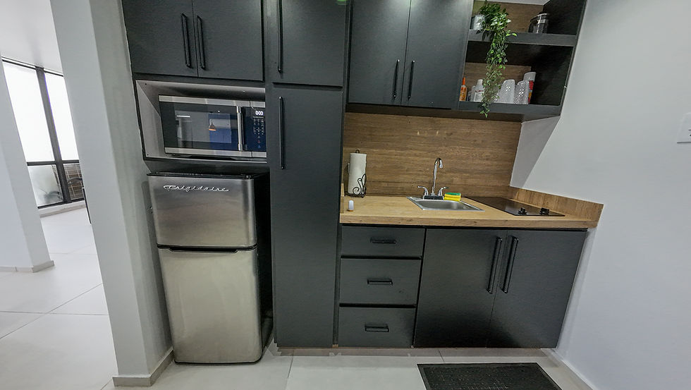 sting title Deluxe Ocean View Studio with Free Parking | Pool