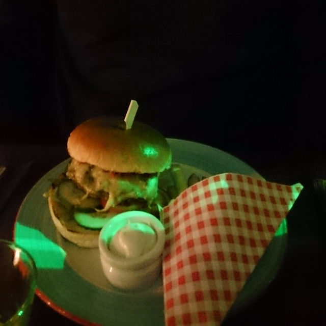 Beefburger met o.a. bacon