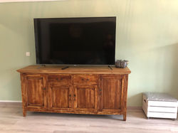 Grand ecran plat 65/165cm de diagonale.