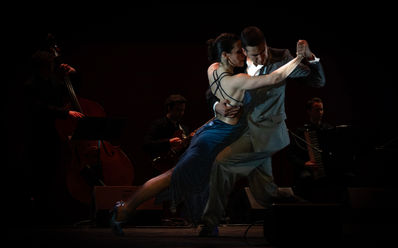 Tango performance