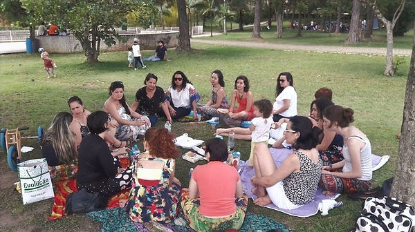 grupo doulas - roda_edited.jpg