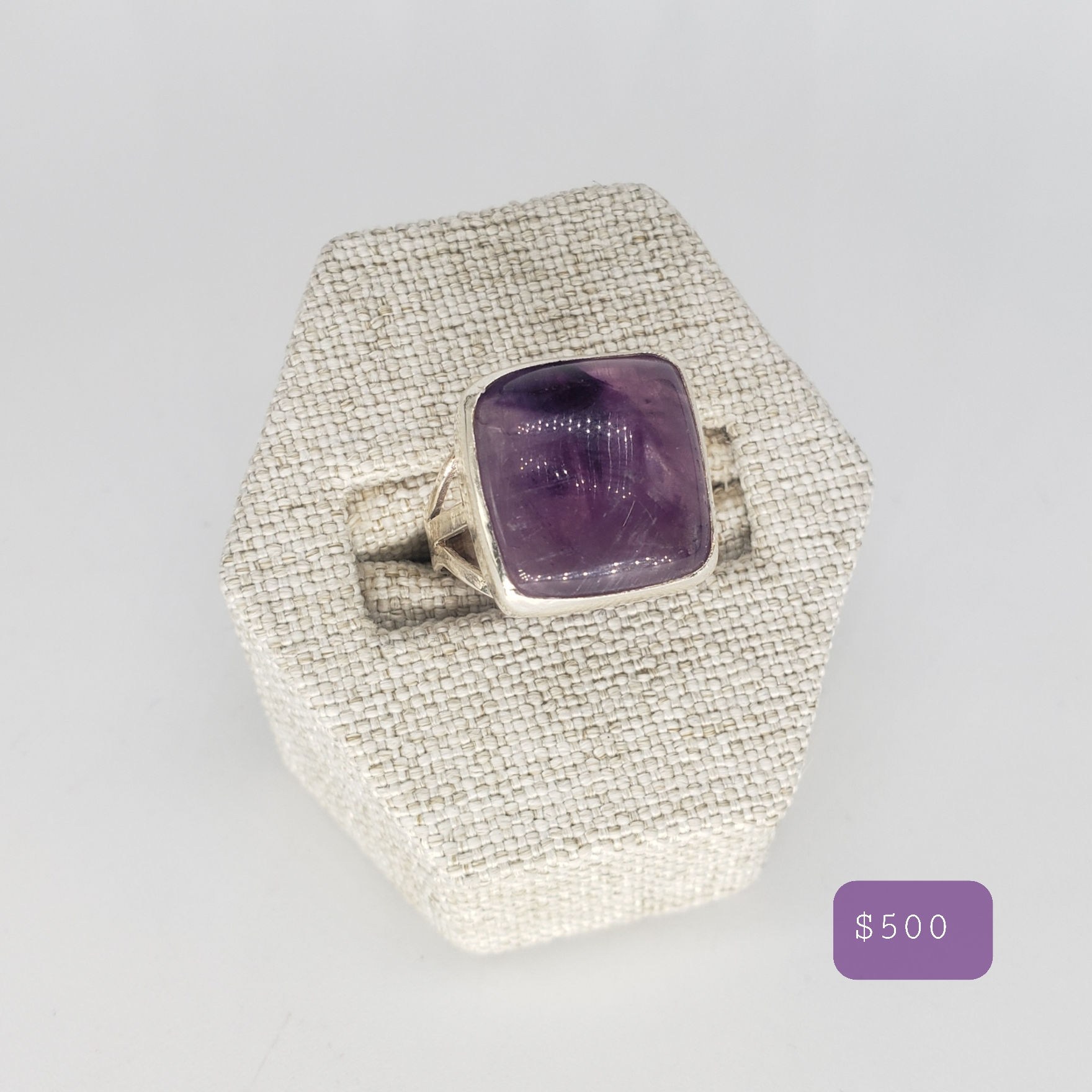 Anillo con Amatista