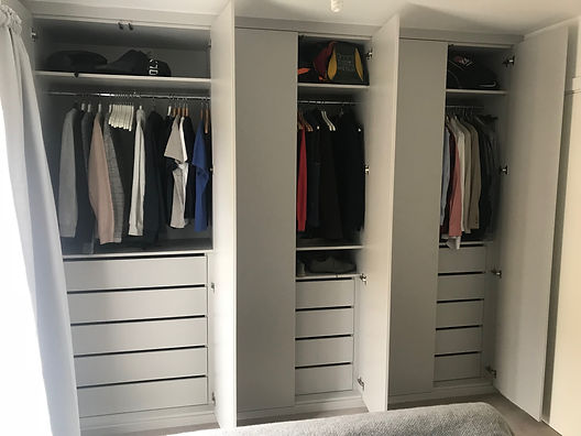 Fitted wardrobes London, fitted bedroom cupboards.